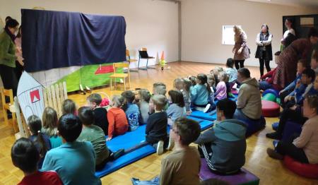 Obisk otrok iz vrtca Mavrica v OSPP, foto OSPP Mirna (2)